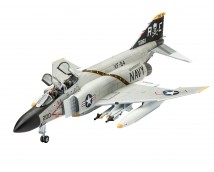 Revell 1:72 F-4J Phantom II        03941
