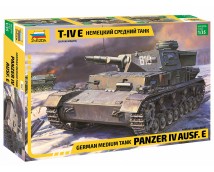 Zvezda 1:35 Panzer IV Ausf.E German Medium Tank        3641