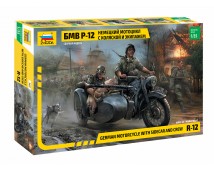 Zvezda 1:35 BMW R12 Motorcycle with Sidecar and Crew      3607