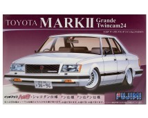 Fujimi 1:24 Toyota Mark II Grande Twincam 24 GX61         03696