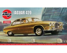 Airfix 1:32 Jaguar 420      A03401V